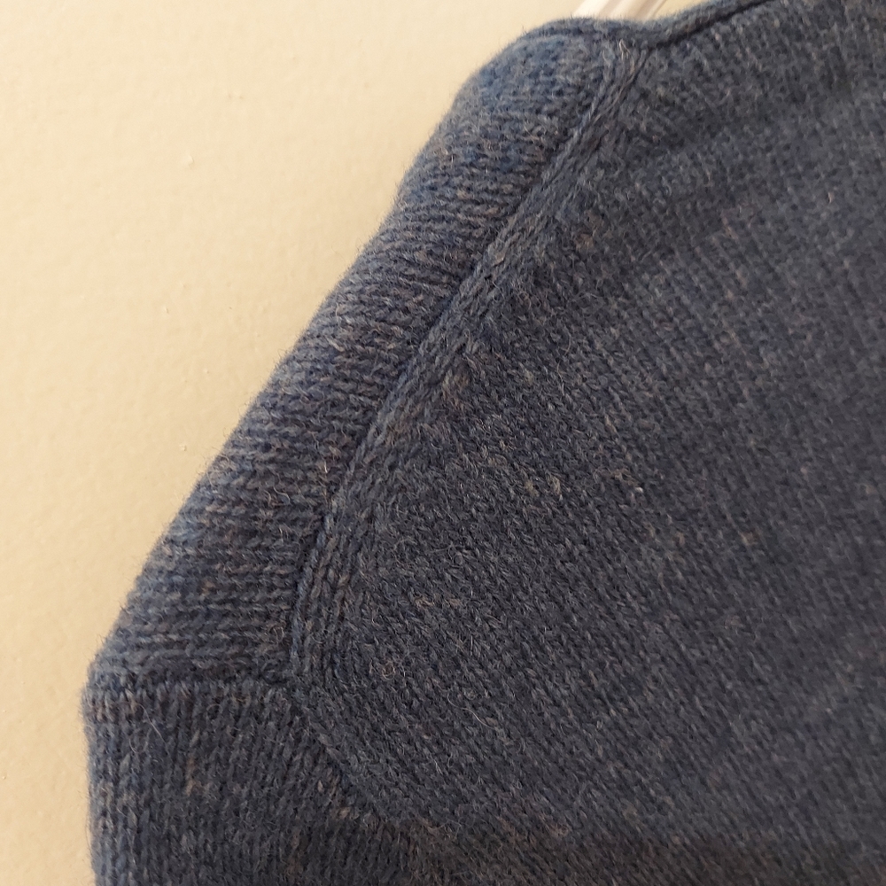 Pendleton Wool Sweater - Picture 9 of 9